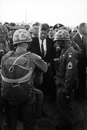 President John F. Kennedy greeting soldiers upon his arrival at Fort Bragg for a US Army Show (John Loengard/Life Magazine/Time & Life Pictures/Getty Images).