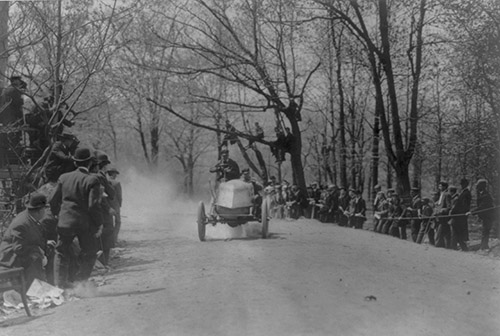 The race was plagued by crowd-control problems. Fans along the course were sometimes hit and killed. (Library of Congress)